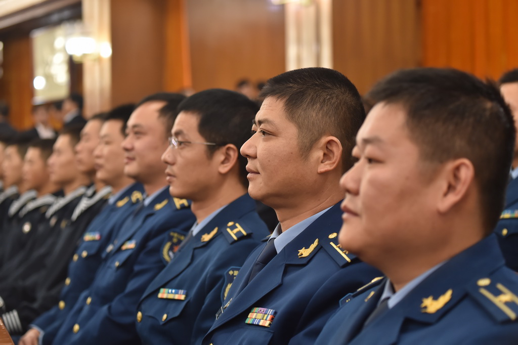 纪念中国红军长征胜利80周年大会举行。记者 翁奇羽摄 